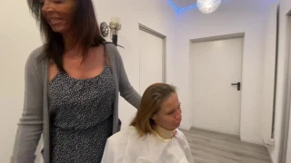 jessy-fun82 Hairdresser seduces customer