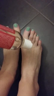 CandyHeart Foot massage