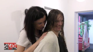 jessy-fun82 Hairdresser visit by Dacada with beautiful lesbo play 
