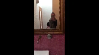 Kinky-Mia OLÉ! Toilet Check Espanol Part 1