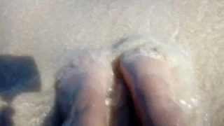 SensuelBarbara Foot fetish on the beach