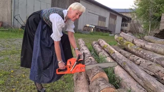 ladyisabell666 Chainsaw cutting makes me so horny