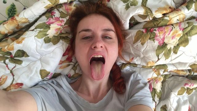 Sperma auf mein Gesicht bitte