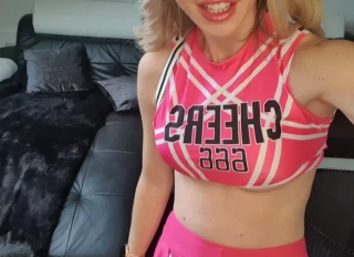 TiffanyWet Cheerleader needs it hard!!!
