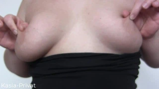Kasia-Privat Close ups of natural breasts
