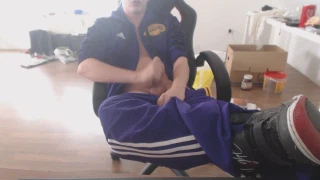 Silasxxxx Jerking off in a jooging suit