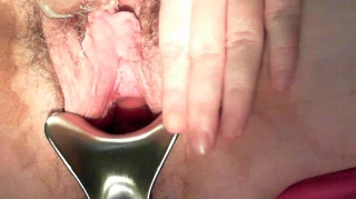 HappyMichelle Special Speculum open pussy 